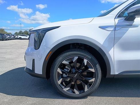 New 2026 Kia Sorento EX image 16