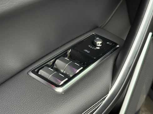 New 2026 Jaguar F-PACE R-Dynamic S image 12