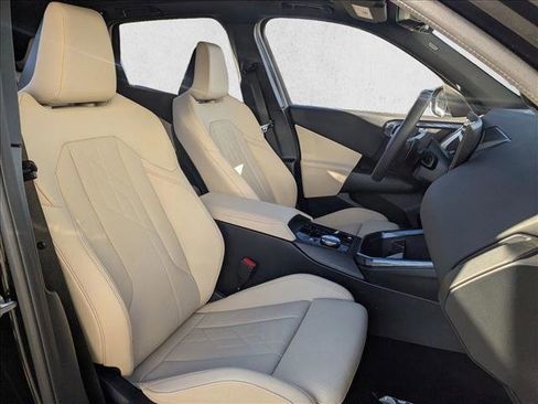 Certified 2025 BMW X3 xDrive30i w/ Convenience Package image 22