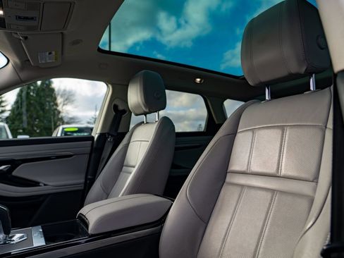 Used 2021 Land Rover Range Rover Evoque S image 15