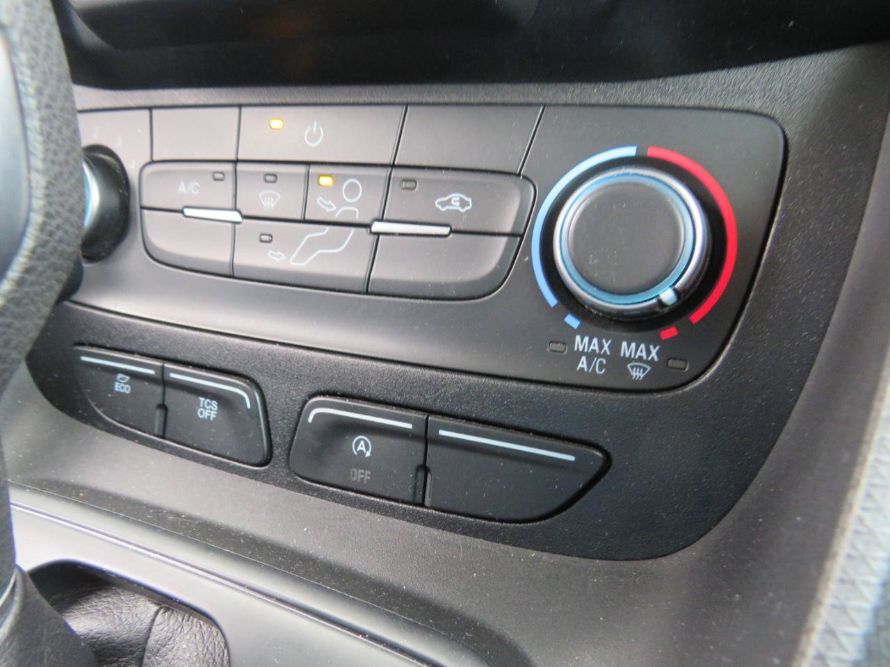 Used 2020 Ford Transit Connect XL FWD image 13
