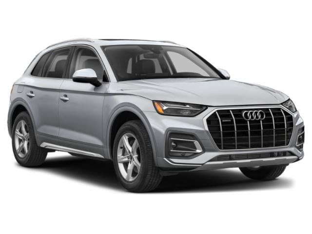 Used 2024 Audi Q5 2.0T Premium w/ Summer of Audi Package AWD/4WD image 6