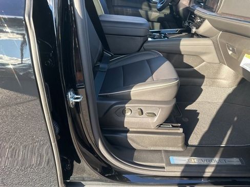 New 2026 Chevrolet Tahoe Premier w/ Sun And Tow Package image 35