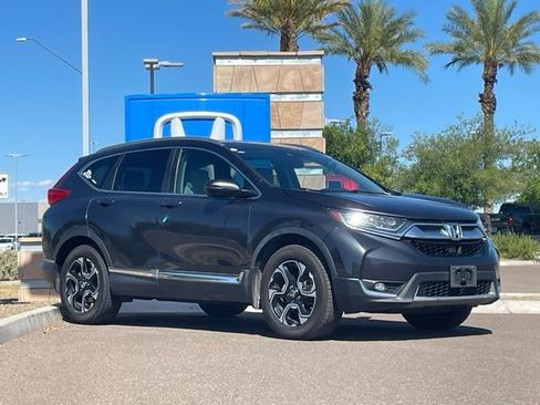 Used 2018 Honda CR-V Touring image 3