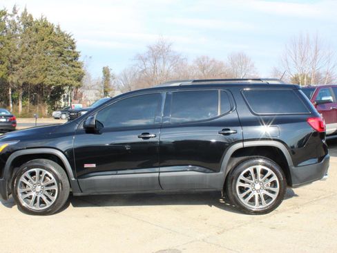 Used 2018 GMC Acadia SLT image 4