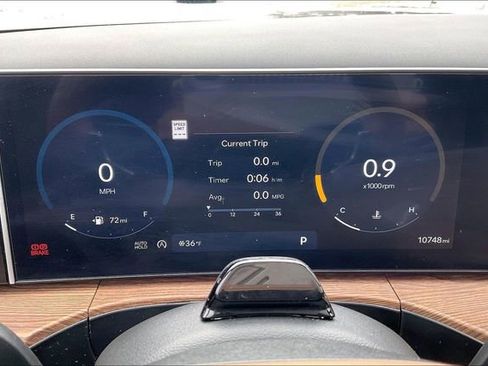 Used 2025 Hyundai Santa Fe Limited image 20