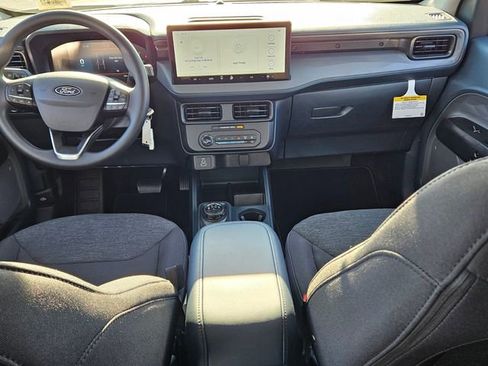 New 2025 Ford Maverick XL image 15