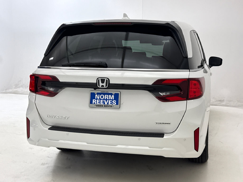 New 2027 Honda Odyssey Touring image 9