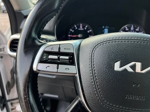 Used 2022 Kia Telluride S AWD/4WD image 16