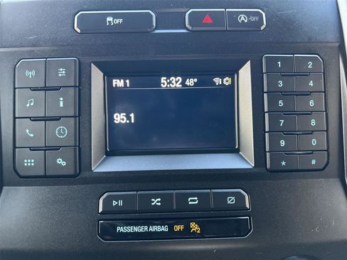 Used 2018 Ford F150 XLT w/ XTR Package image 17