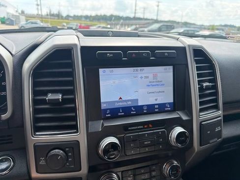 Used 2020 Ford F150 Lariat w/ Equipment Group 502A Luxury AWD/4WD image 18