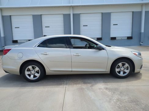 Used 2014 Chevrolet Malibu LS w/ Protection Package image 4