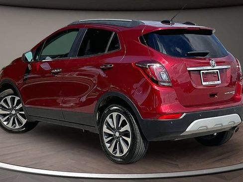 Used 2022 Buick Encore Preferred w/ Safety Package II AWD/4WD image 11