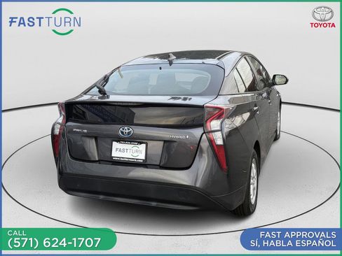 Used 2017 Toyota Prius Prime Premium image 13