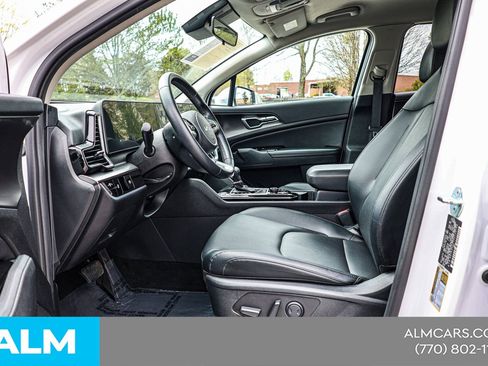 Used 2023 Kia Sportage EX image 18
