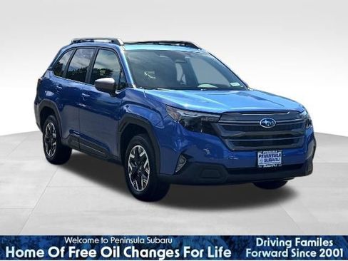 New 2026 Subaru Forester Premium AWD/4WD image 1