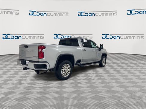 Used 2023 Chevrolet Silverado 2500 High Country image 8