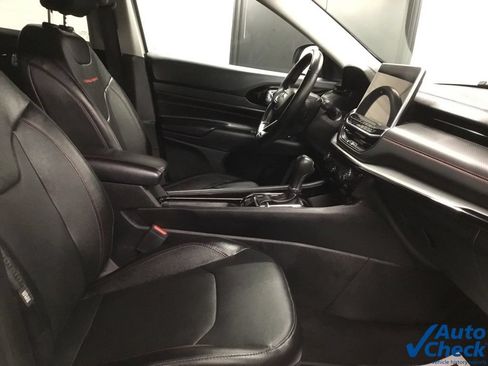 Used 2022 Jeep Compass Trailhawk w/ Trailhawk Elite Group AWD/4WD image 38