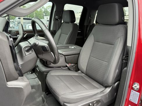 Used 2024 GMC Sierra 2500 SLE w/ SLE Value Package; AWD/4WD image 7