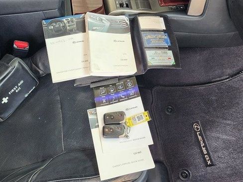 Used 2015 Lexus GX 460 w/ Premium Package image 23