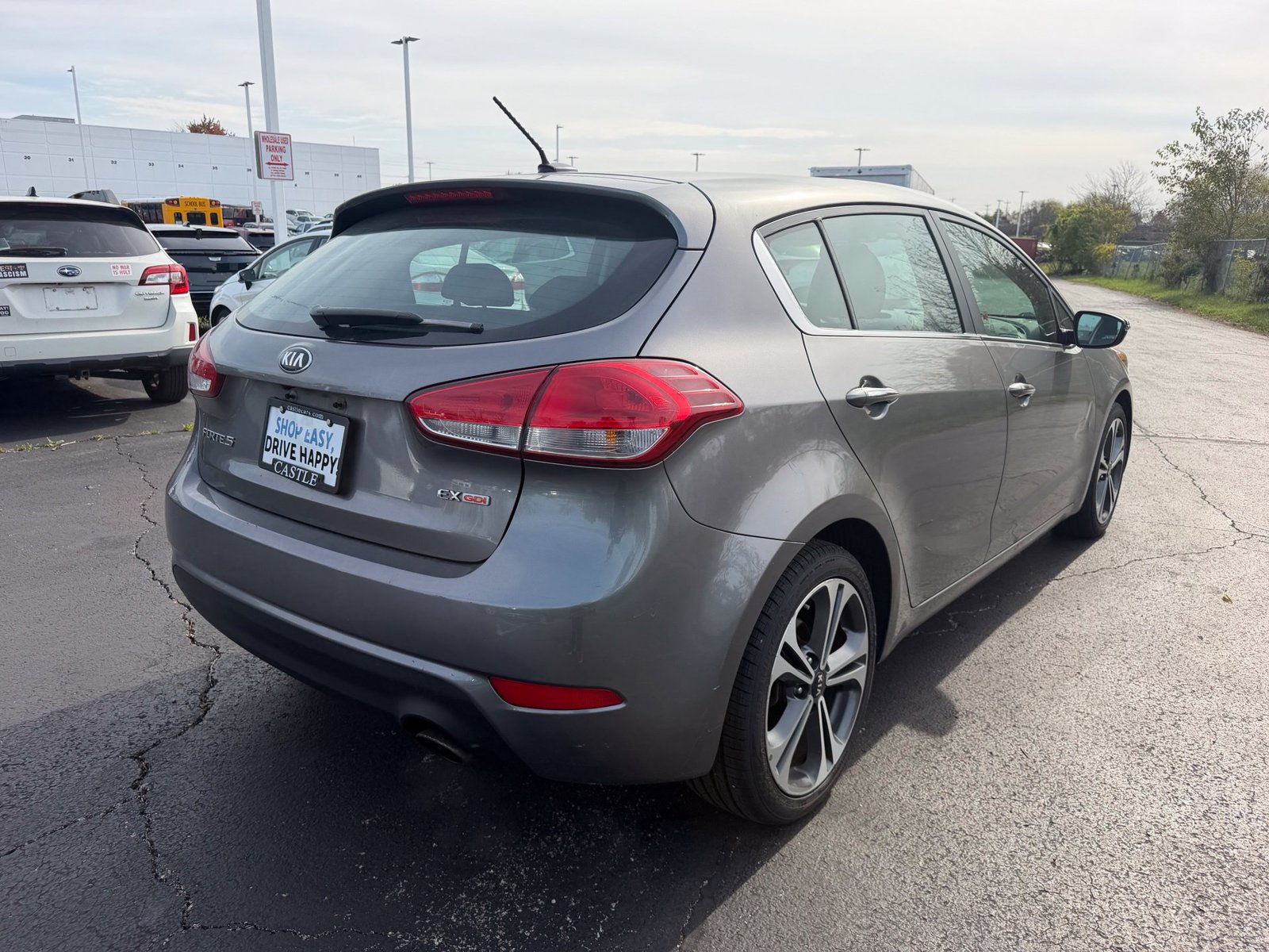 Used 2016 Kia Forte EX FWD image 6