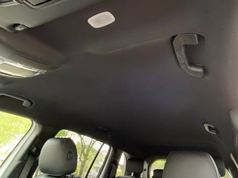 Used 2023 Mercedes-Benz EQB 250+ image 18