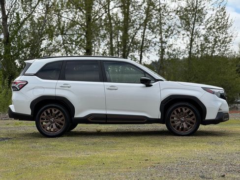 Certified 2025 Subaru Forester Sport AWD/4WD image 8