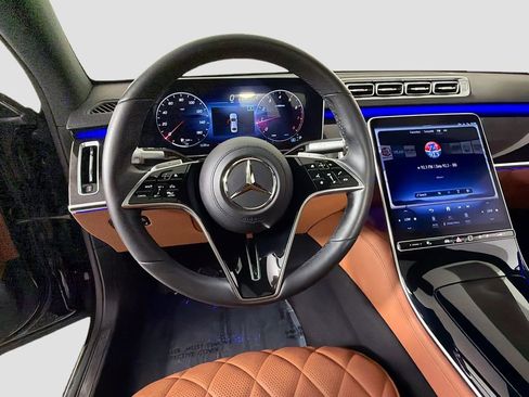 Used 2023 Mercedes-Benz S 580 4MATIC Sedan image 11