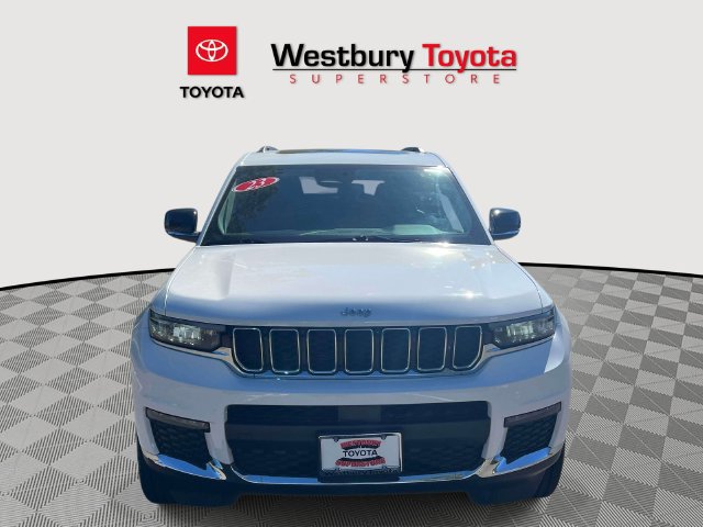 Used 2023 Jeep Grand Cherokee L Limited AWD/4WD image 3