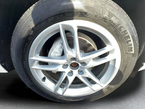 Used 2017 Audi Q5 2.0T Premium Plus w/ Technology Package image 23