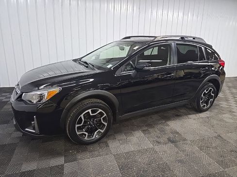 Used 2016 Subaru Crosstrek 2.0i Limited AWD/4WD image 6