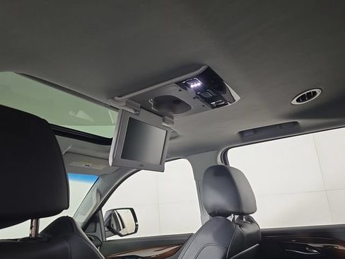 Used 2019 Cadillac Escalade Premium Luxury AWD/4WD image 29