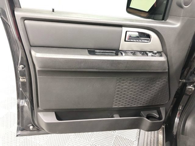 Used 2014 Ford Expedition Limited w/ Equipment Group 301A AWD/4WD image 40