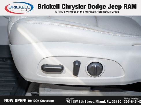 Used 2018 GMC Acadia SLT image 29