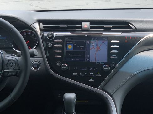 Used 2018 Toyota Camry XSE w/ Driver Assist Package FWD image 31