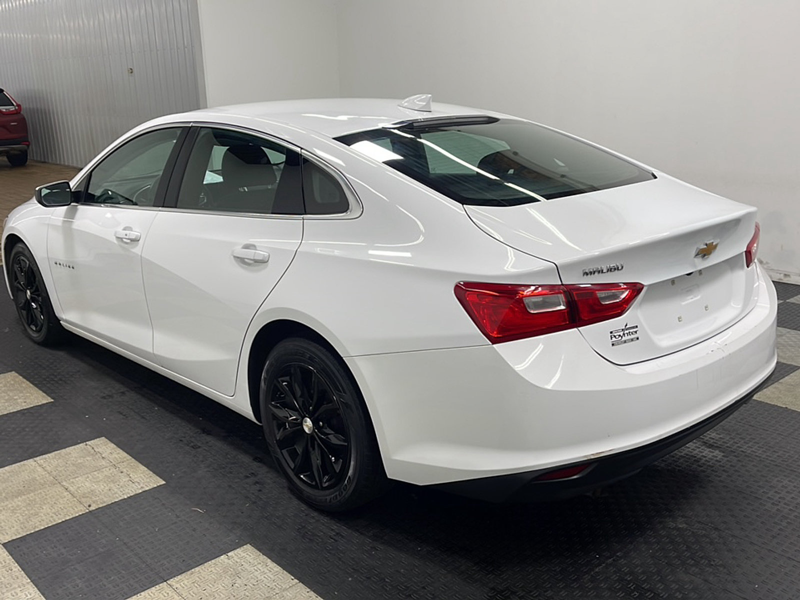 Used 2023 Chevrolet Malibu LT FWD image 2