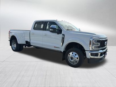 New 2026 Ford F450 Lariat w/ Lariat Ultimate Package