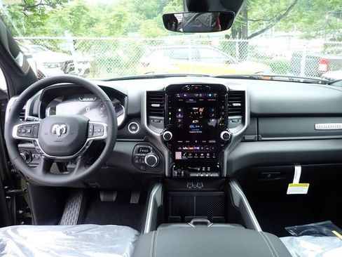 New 2026 RAM 1500 Big Horn AWD/4WD image 15