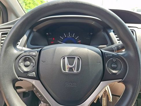 Used 2014 Honda Civic LX image 17