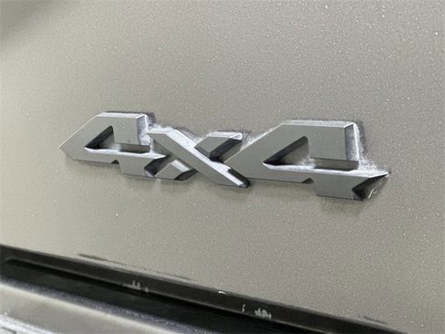 Used 2023 RAM 2500 Limited image 33