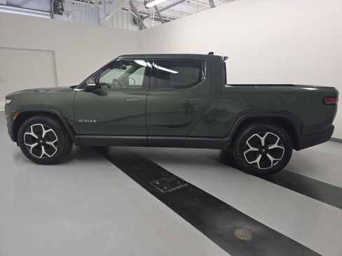 Used 2024 Rivian R1T Adventure AWD/4WD image 2