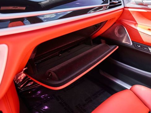 Used 2022 BMW M760i xDrive w/ Luxury Rear Seating Package AWD/4WD image 90