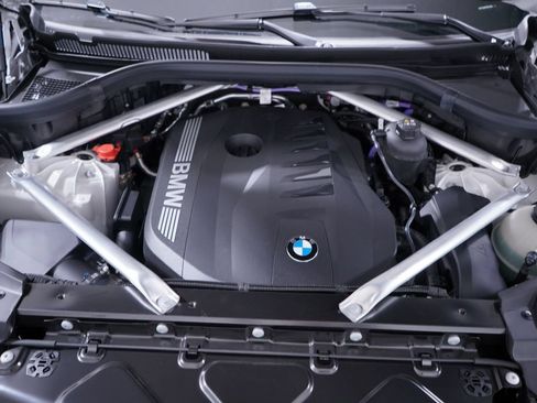 Used 2026 BMW X5 sDrive40i w/ M Sport Package RWD image 20