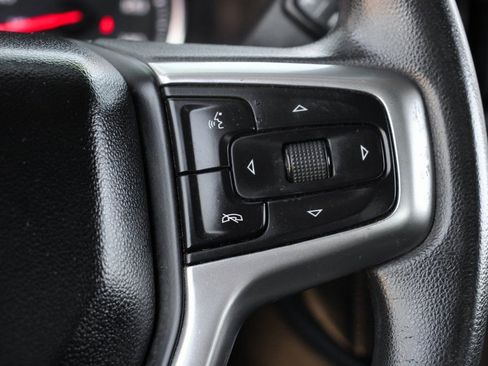 Used 2020 Chevrolet Silverado 1500 LT RWD image 22