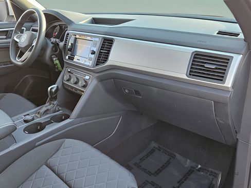 Used 2021 Volkswagen Atlas Cross Sport S image 14