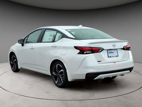 New 2025 Nissan Versa SR w/ Trunk Package image 3