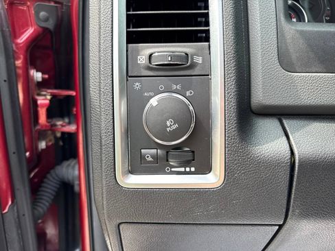Used 2014 RAM 1500 Big Horn AWD/4WD image 38
