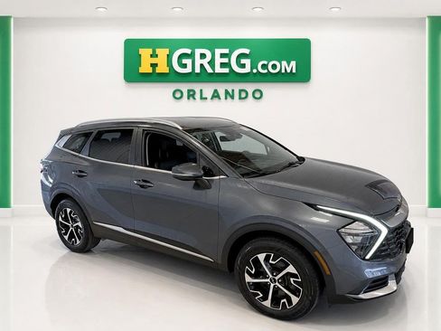 Used 2023 Kia Sportage EX AWD/4WD image 4