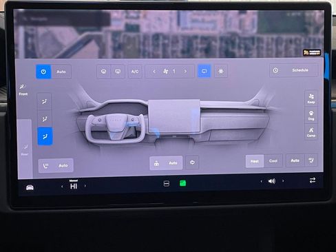 Used 2022 Tesla Model S Plaid image 32