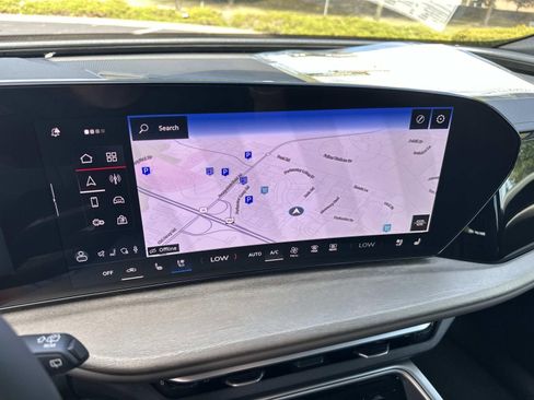 New 2025 Audi Q5 Premium Plus AWD/4WD image 18
